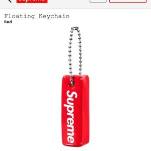 Supreme Keychain.